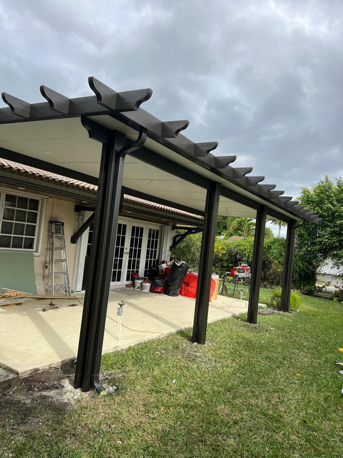 aluminum pergola in coral springs