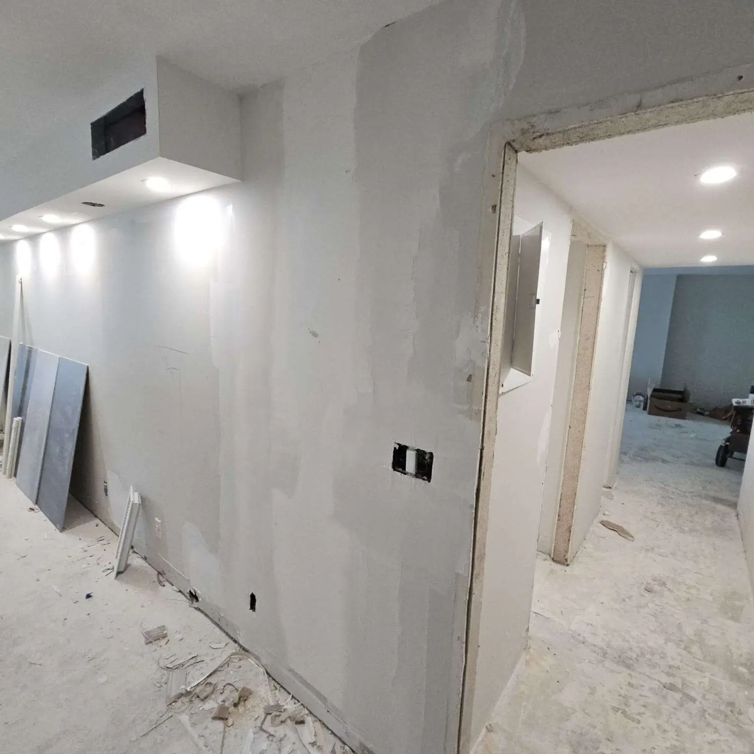 finish drywalls