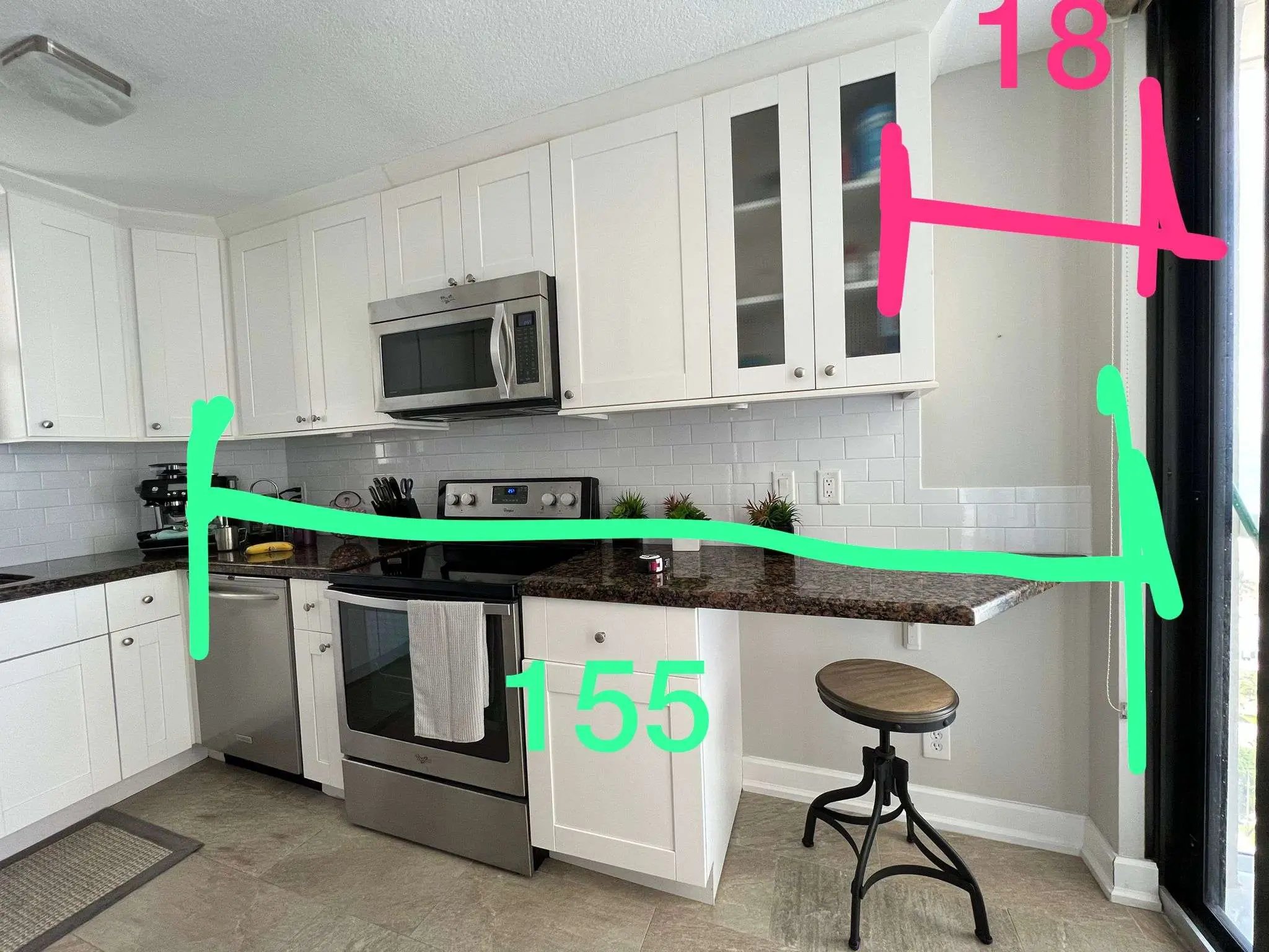 kitchen before picture