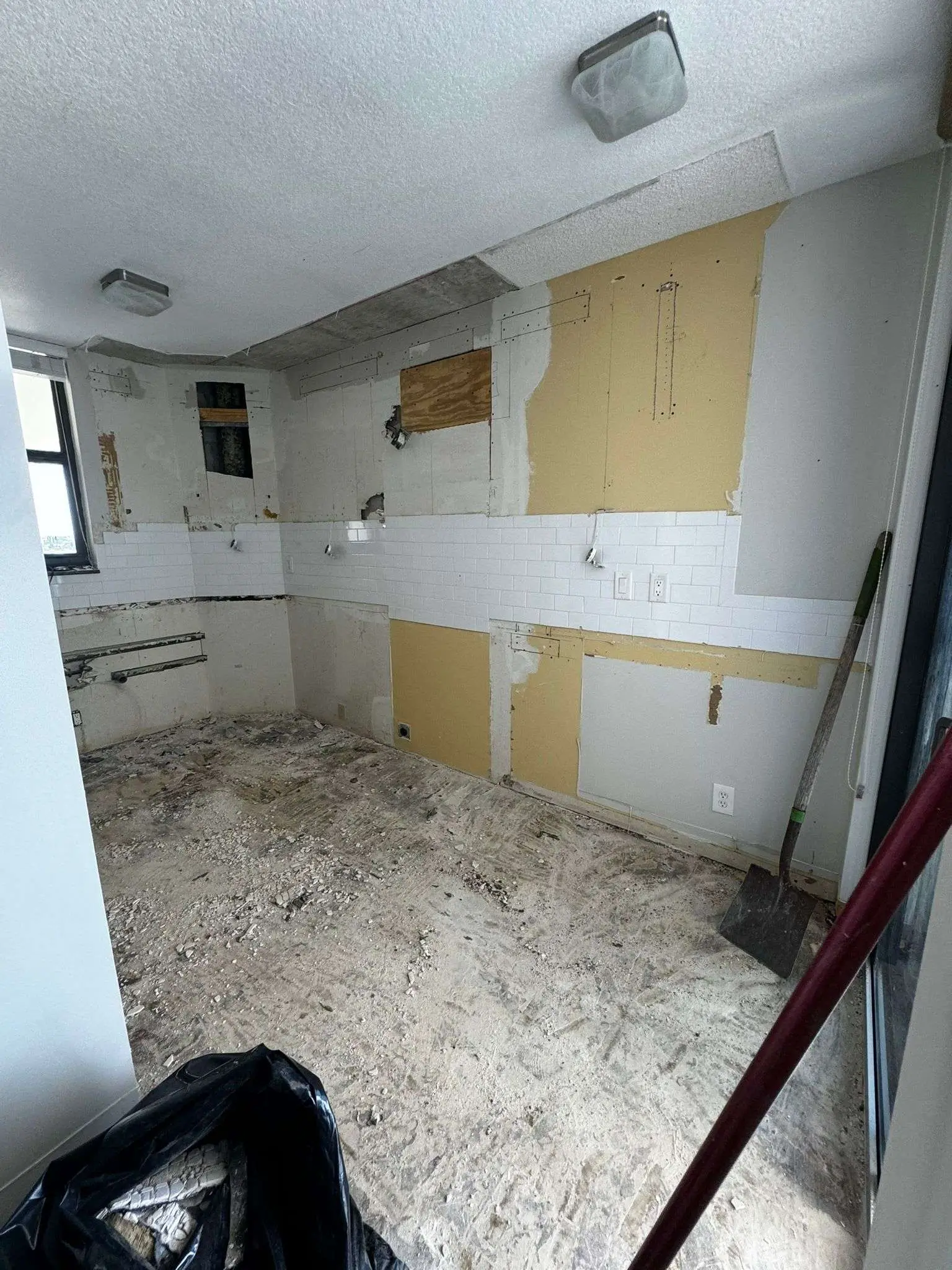 kitchen demo 2