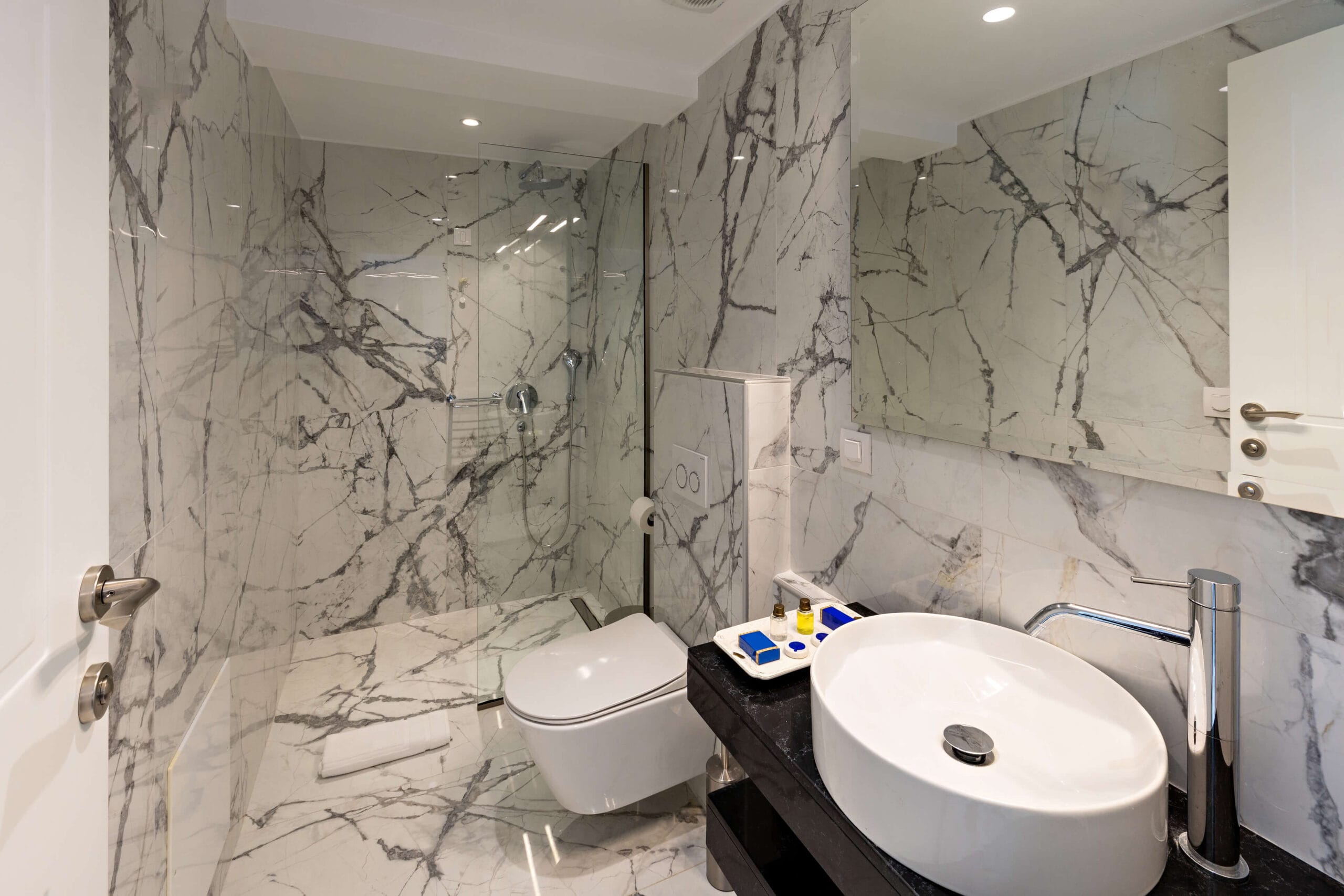 luxury bathroom remodeling 3 (1)