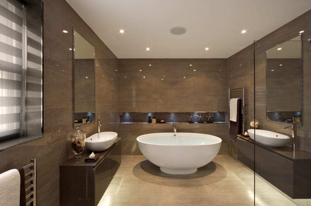 beautiful bathroom suite