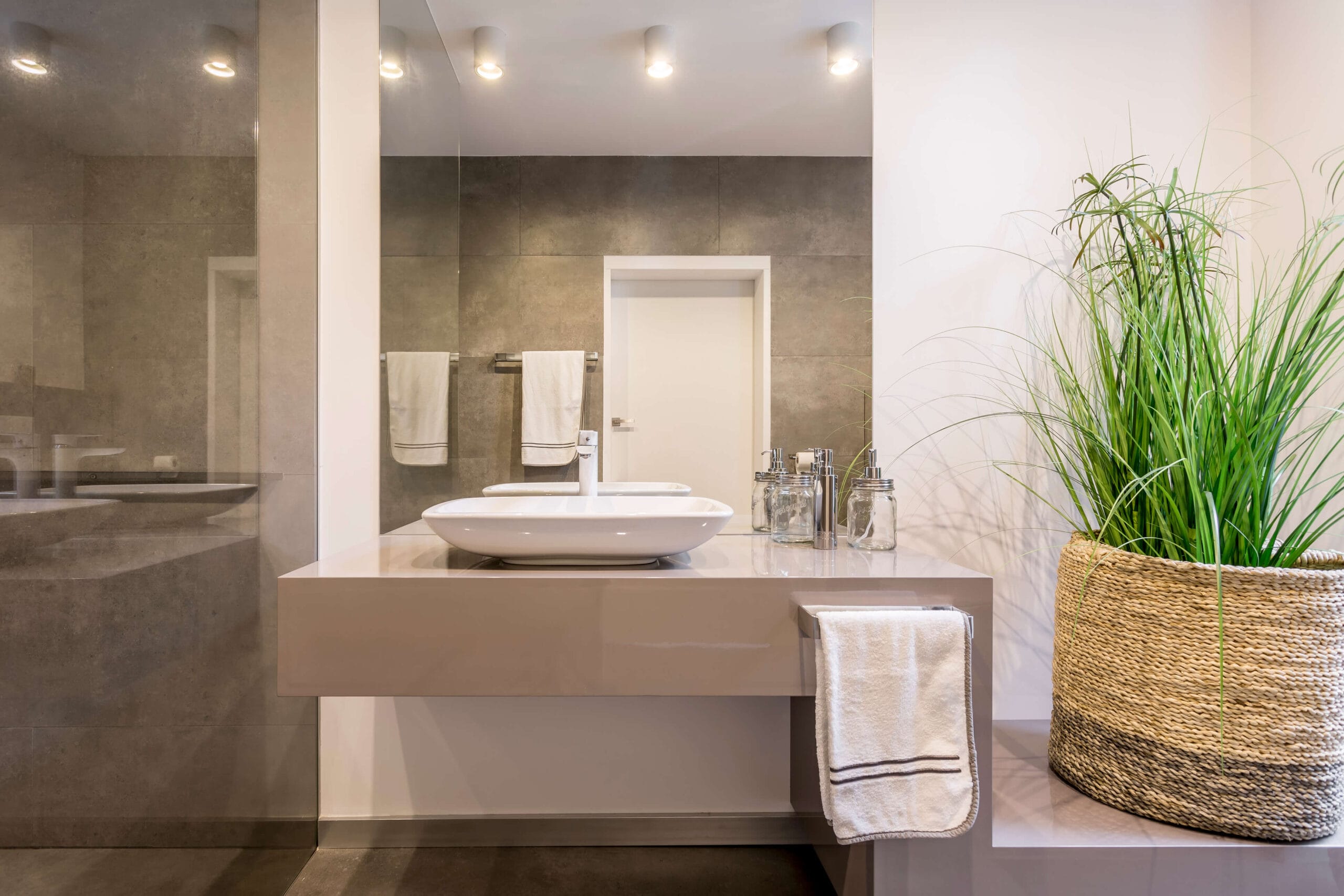 luxury bathroom remodeling near bonita springs (1)